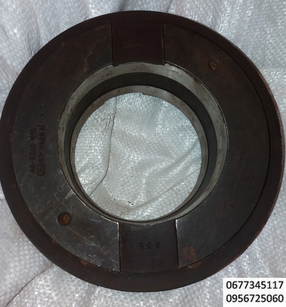 Комплекты ролик -сегментов под станок А2520 (АА250), накатные ролики, плоские плашки, Инструмент металлорежущий. Плашки резьбонакатные плоские , Ролики - сегменты на резьбонакатной автомат АА-2520, Ролик секторный резьбонакатной 
Ролик Сегмент ,Комплекты ролик -сегмент под станок А2520 (АА2520), накатные ролики, плоские плашки для изготовления крепежа, а также  инструмент ( матрицы высадки, пуансоны,  и пр. Купить Комплекты ролик -сегментов под станок А2520 (АА250), накатные ролики, плоские плашки, Плашки резьбонакатные плоские ,Плашки резьбонакатные плоские по ГОСТ 2248-80 в комплекте из 2-х штук предназначены для накатывания метрических резьб диаметром от М3 до М27 с шагом 0.5 мм. до 4.5 мм. Термообработка плашек осуществляется в вакуумных печах. ПИЛЫ СЕГМЕНТНЫЕ, СЕГМЕНТЫ, Планетарное 
